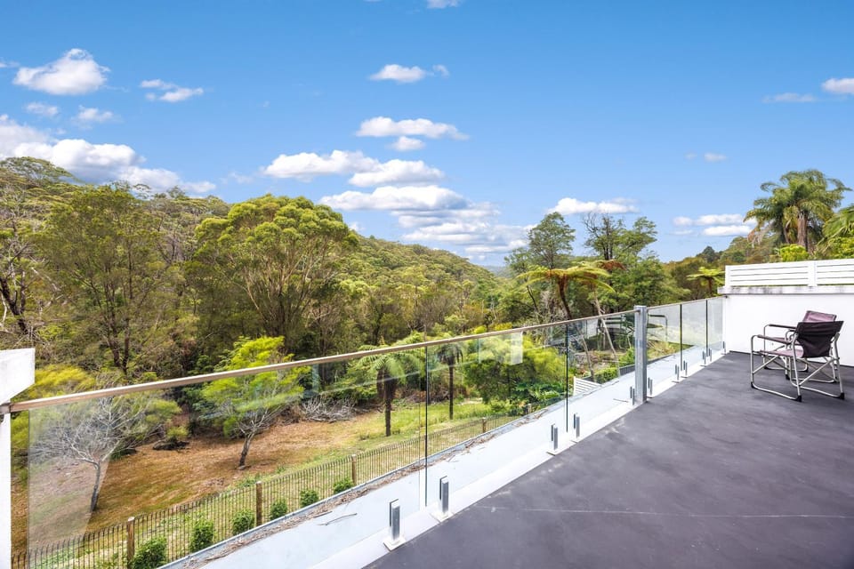 Day, Neighbourhood, Natural landscape, Mountain view
