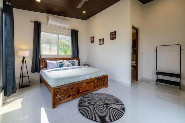 Calm House by Jalanta stays Villa in Lonavla
