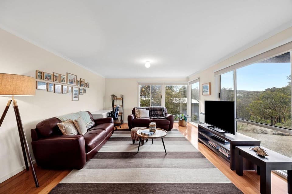 Salty Haven House in Aireys Inlet