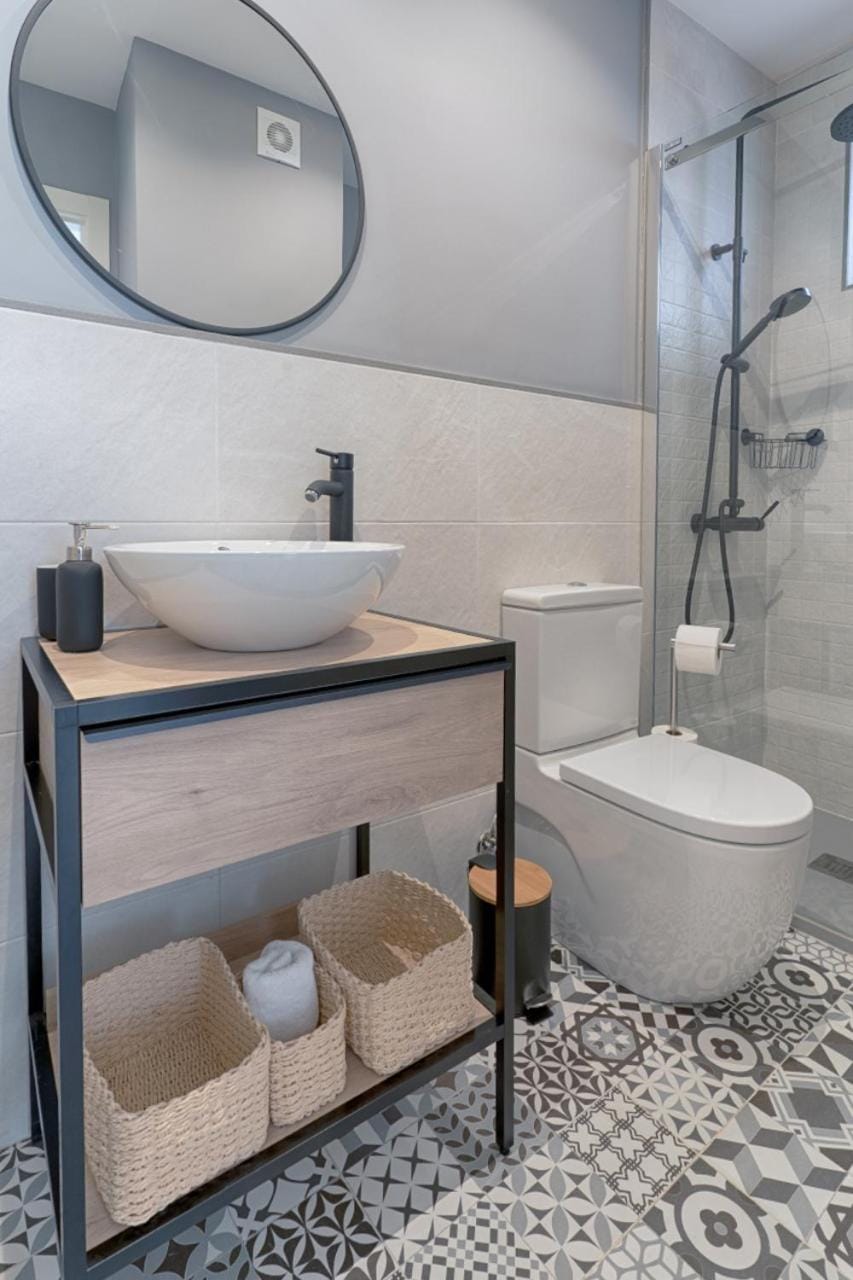 Shower, Bathroom