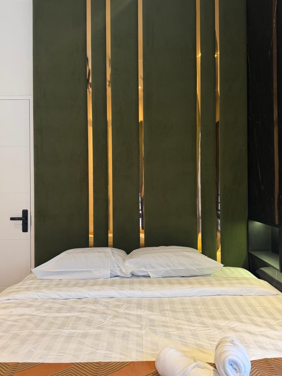 Adik Aisyah 2 Room Suite Modern By Muji Centrum Brinchang Country House in Brinchang