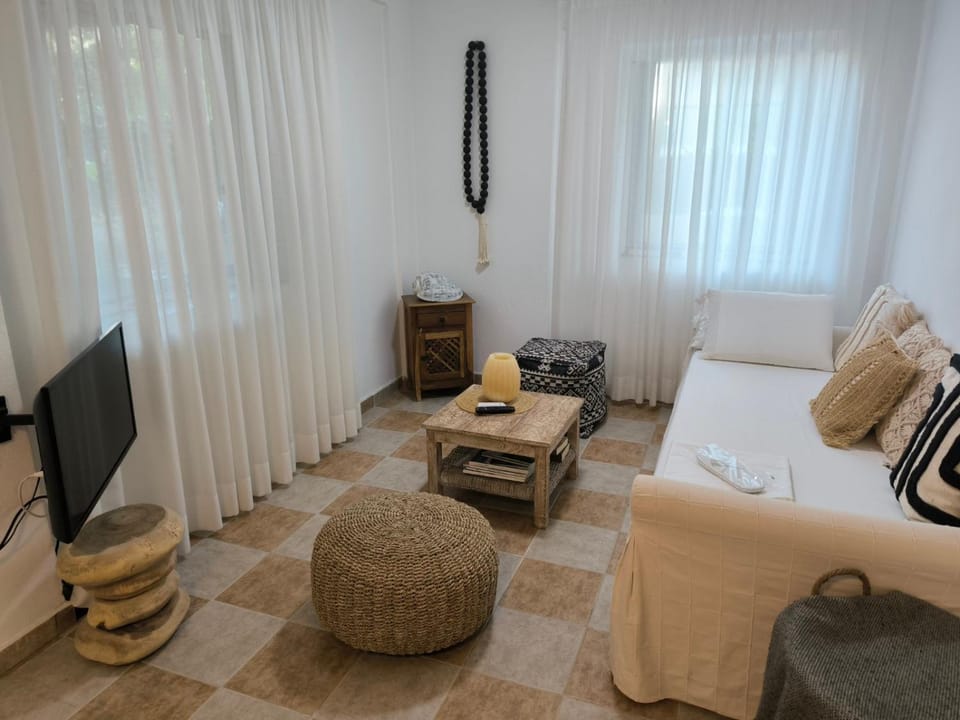 House of Olives Apartment in Halkidiki