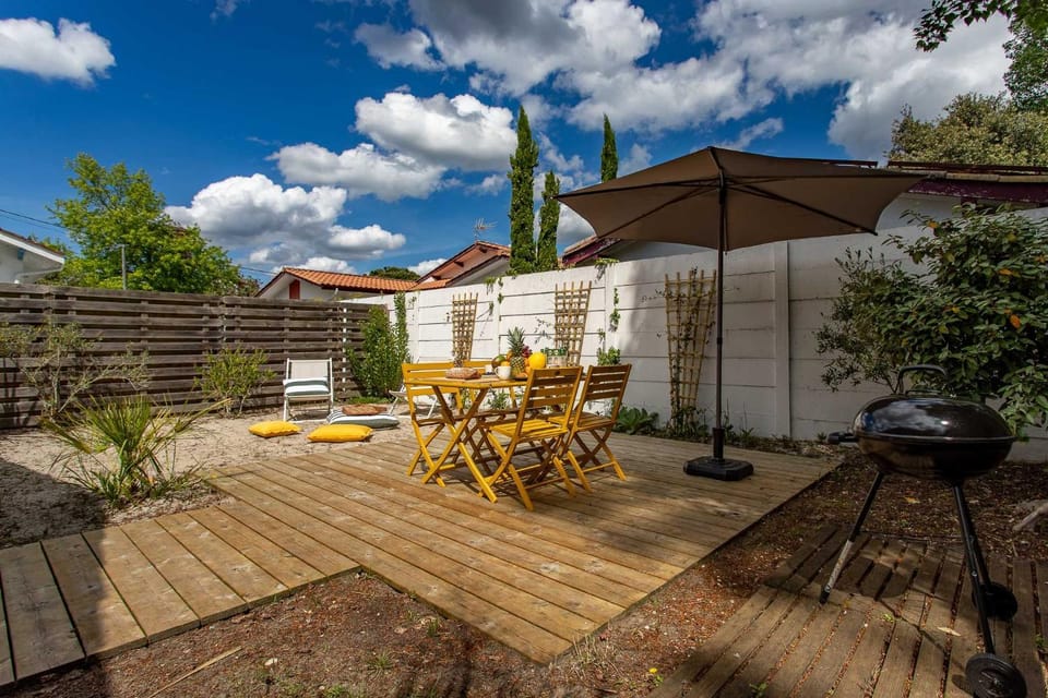Maison rénovée avec jardin et terrasse House in Andernos-les-Bains