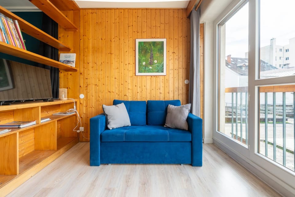 TV and multimedia, Living room