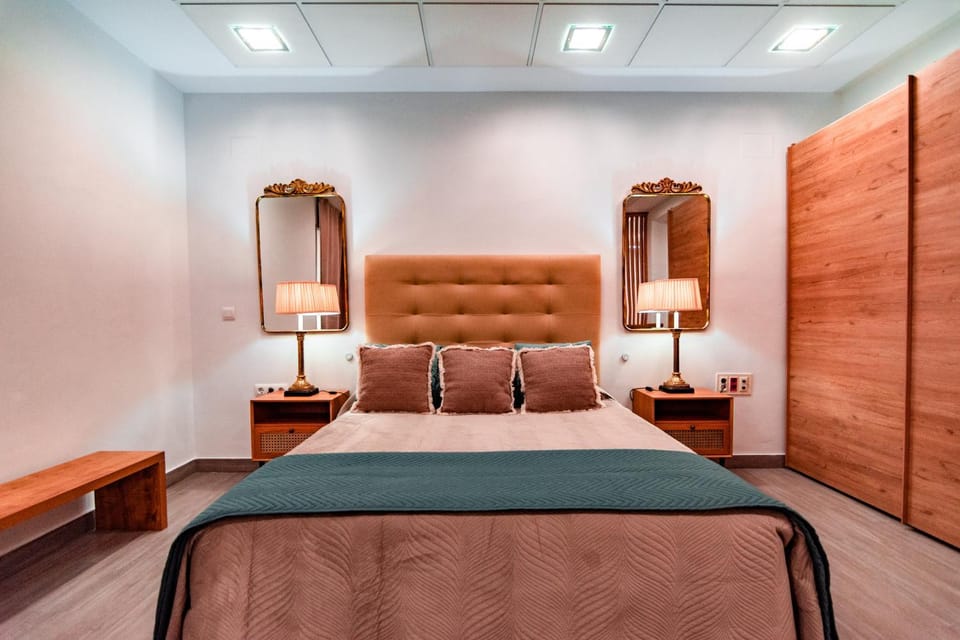 Bed, Bedroom