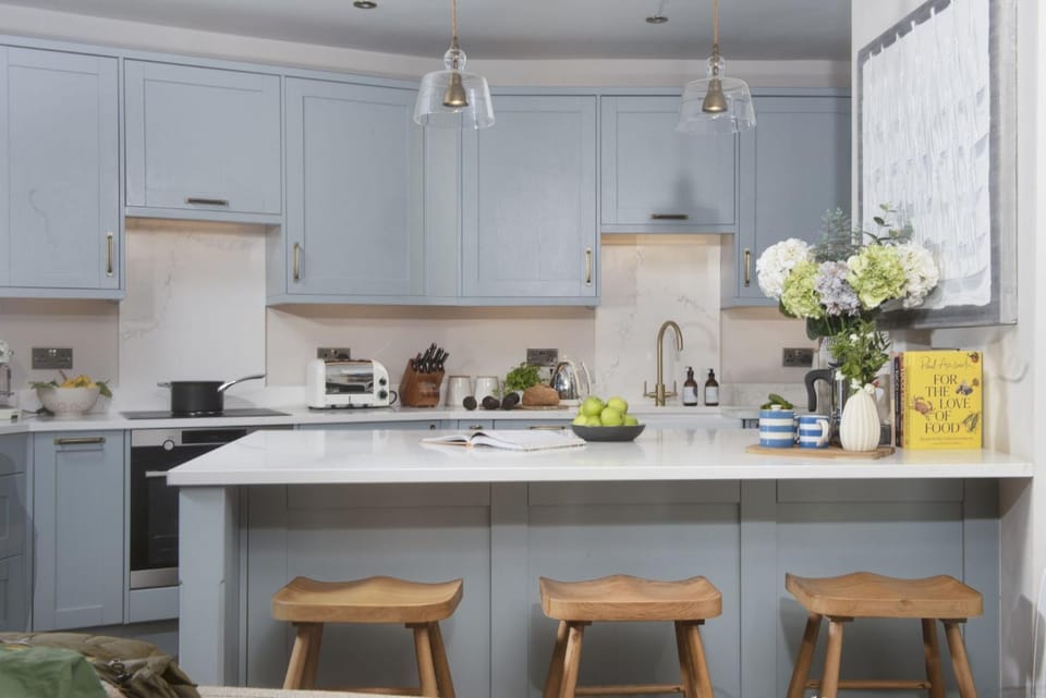 Coffee/tea facilities, Kitchen or kitchenette, Dining area, dishwasher, pet friendly, stove, toaster