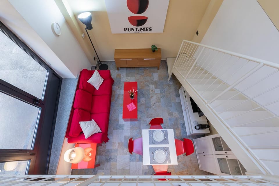 Communal lounge/ TV room, Living room
