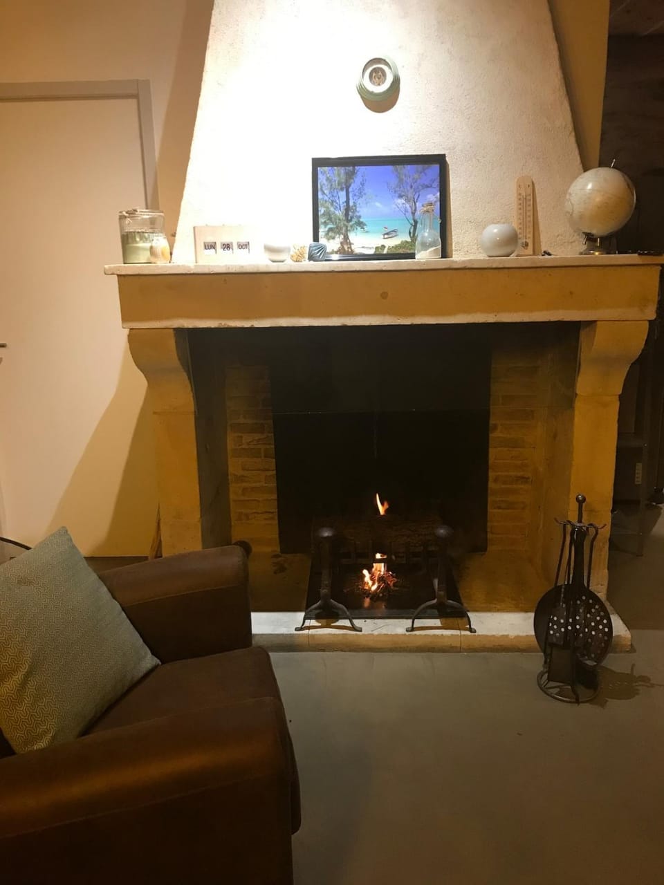 Living room, fireplace