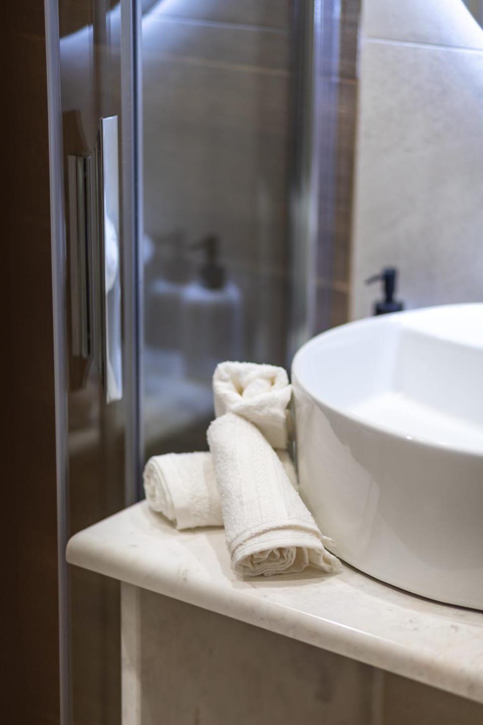 Bathroom, towels