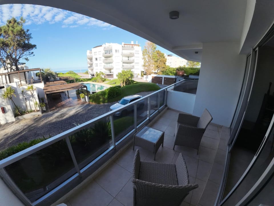 View (from property/room), Balcony/Terrace, Balcony/Terrace, Garden view, Pool view, Sea view