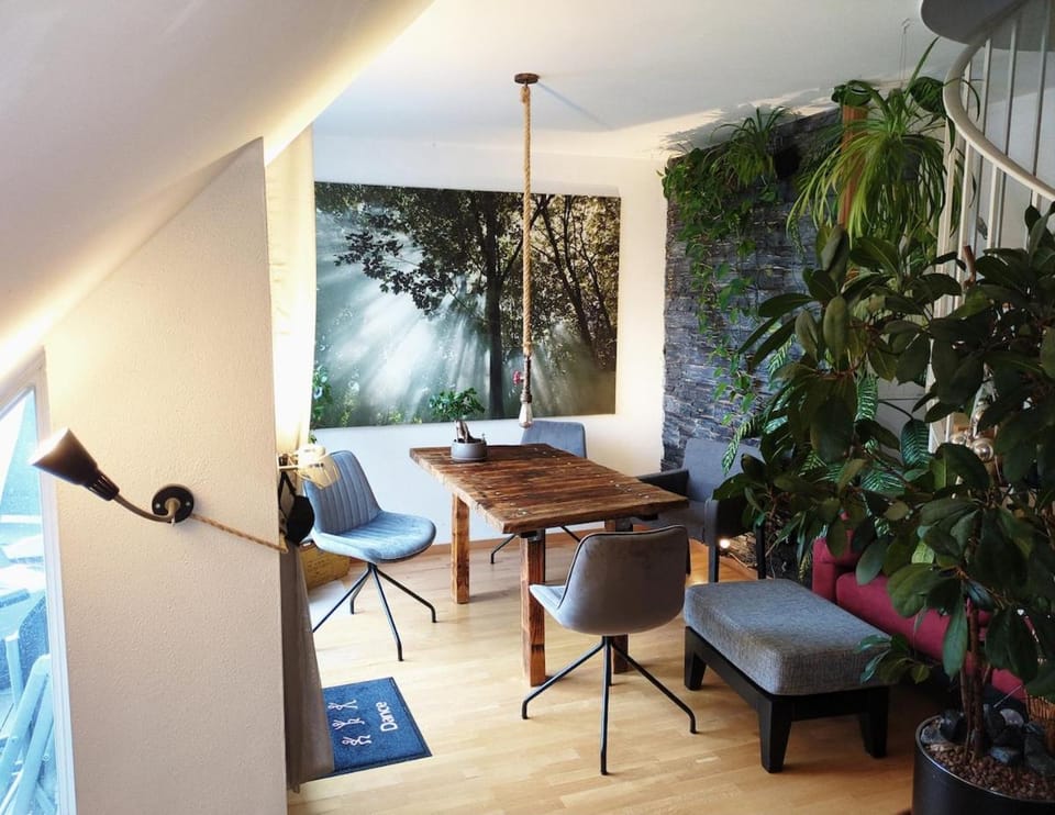 Business facilities, Dining area