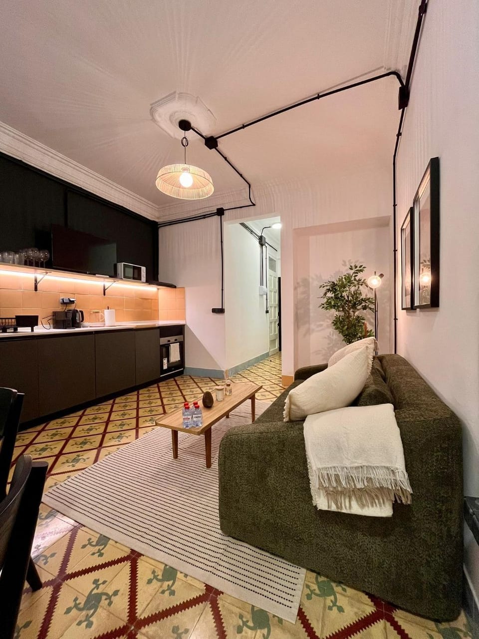 Game Room, Game Room, Living room