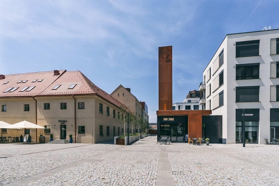 Design Apartment with Patio - Nusle Brewery Apartment in Prague