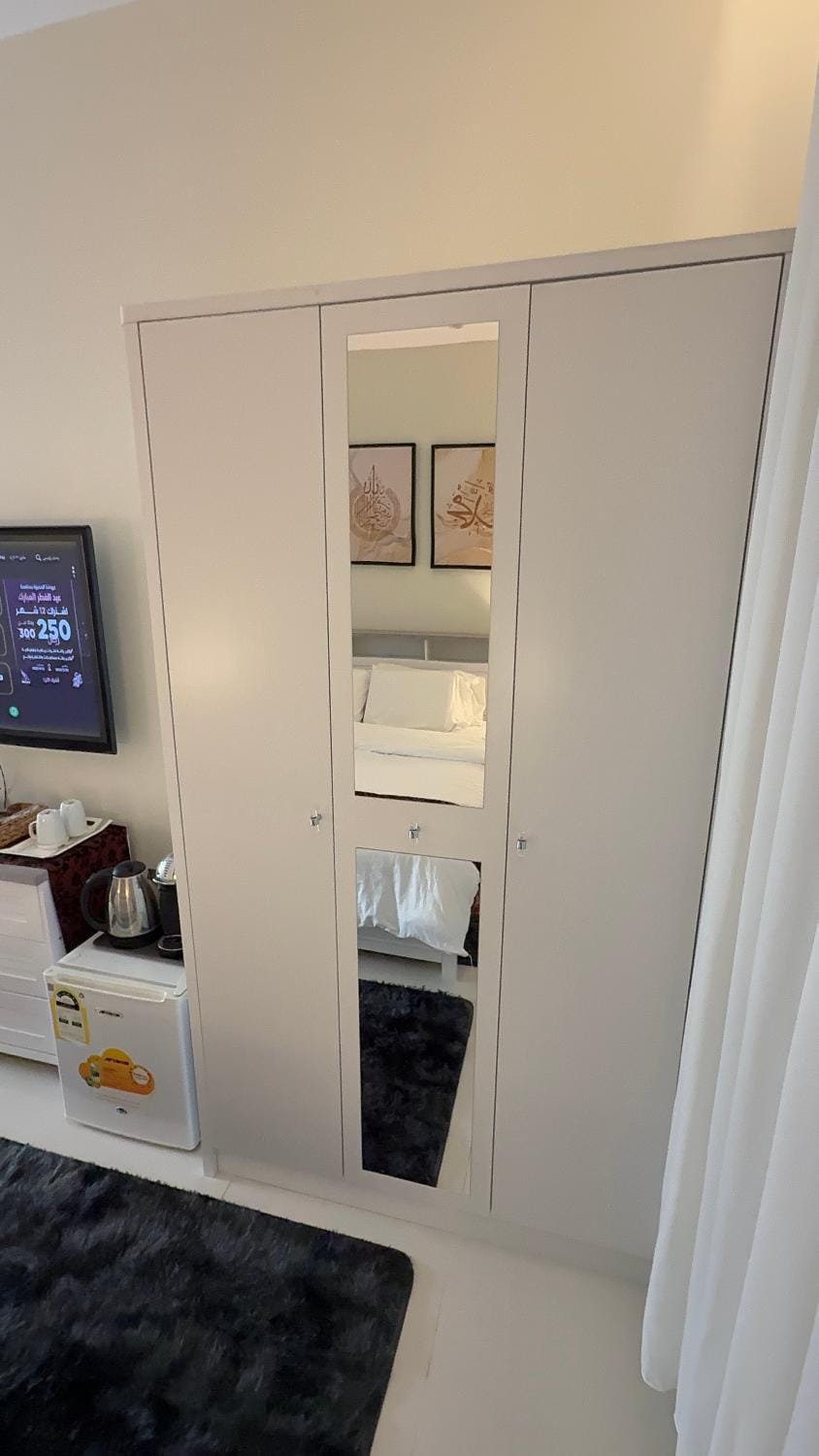 TV and multimedia, Kitchen or kitchenette, minibar, wardrobe