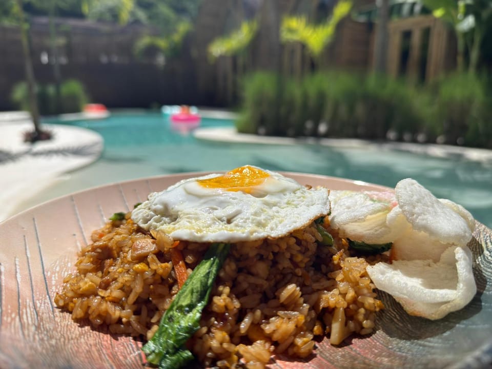 Restaurant/places to eat, Breakfast, Lunch, Dinner