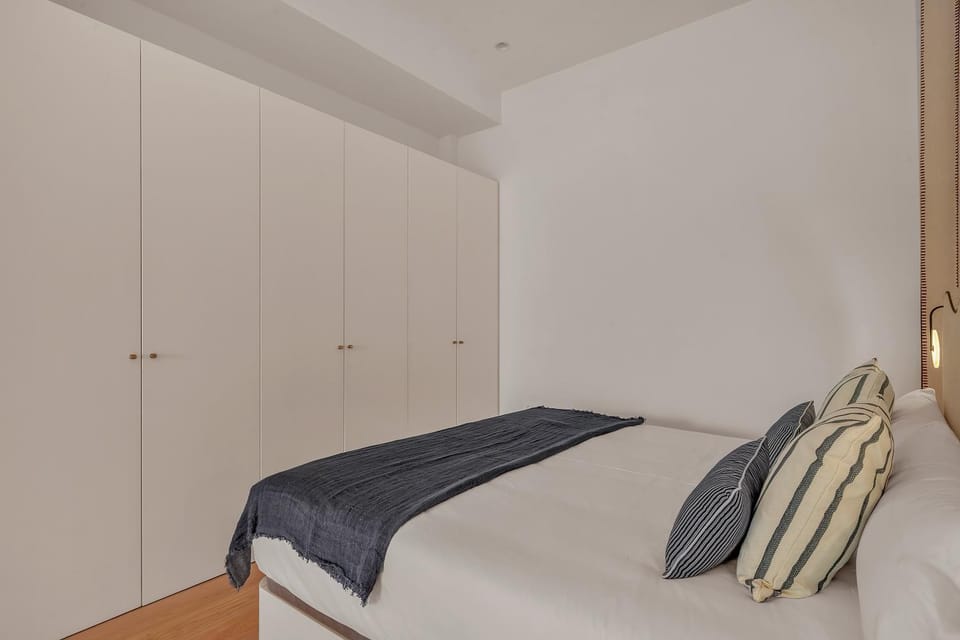 Bed, Bedroom, wardrobe