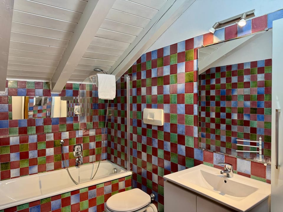 Shower, Bathroom, Bath