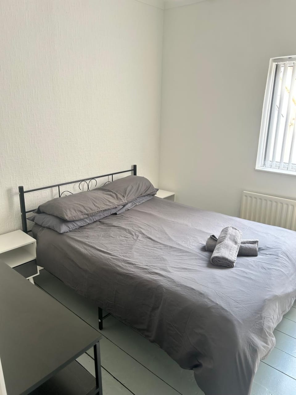 3-Bed Home Gloucester GL1 Newly Renovated House in Gloucester