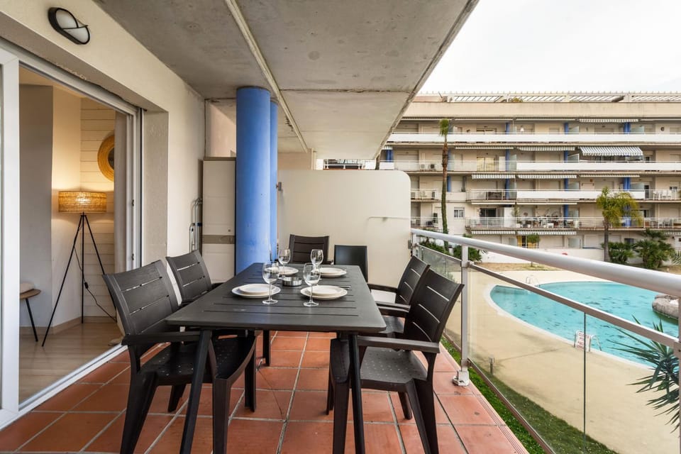 Balcony/Terrace, Pool view