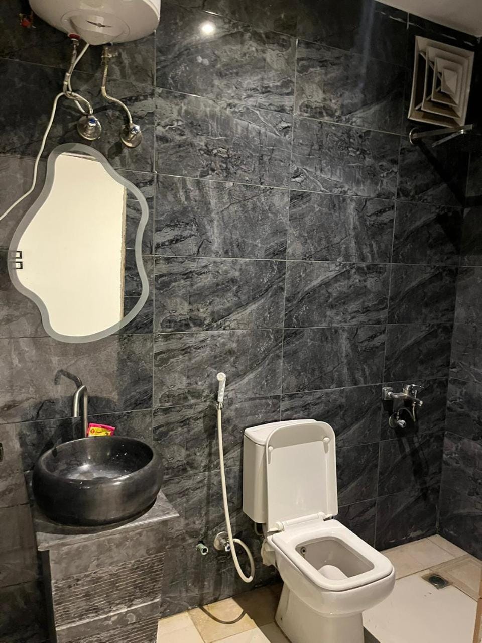 المهندسين شارع سوريا Apartment in Egypt