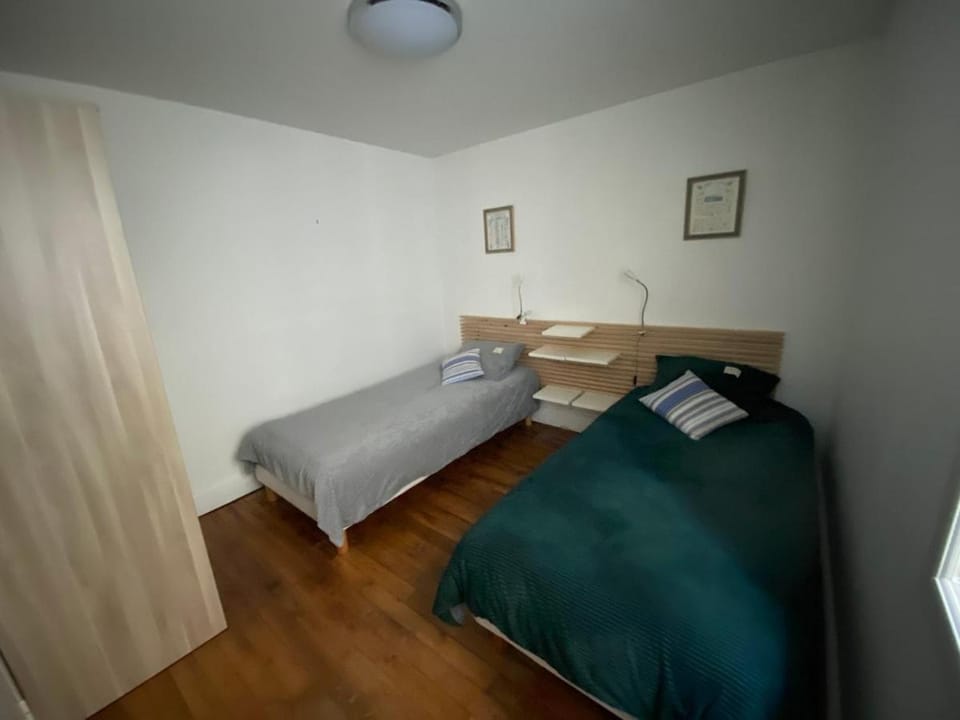 Appartement 6 personnes à 100 mètres de la mer Apartment in Les Sables-d'Olonne