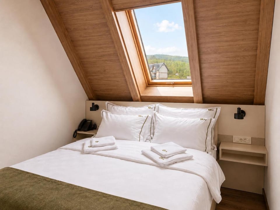 Bed, Natural landscape, Bedroom, Mountain view, towels
