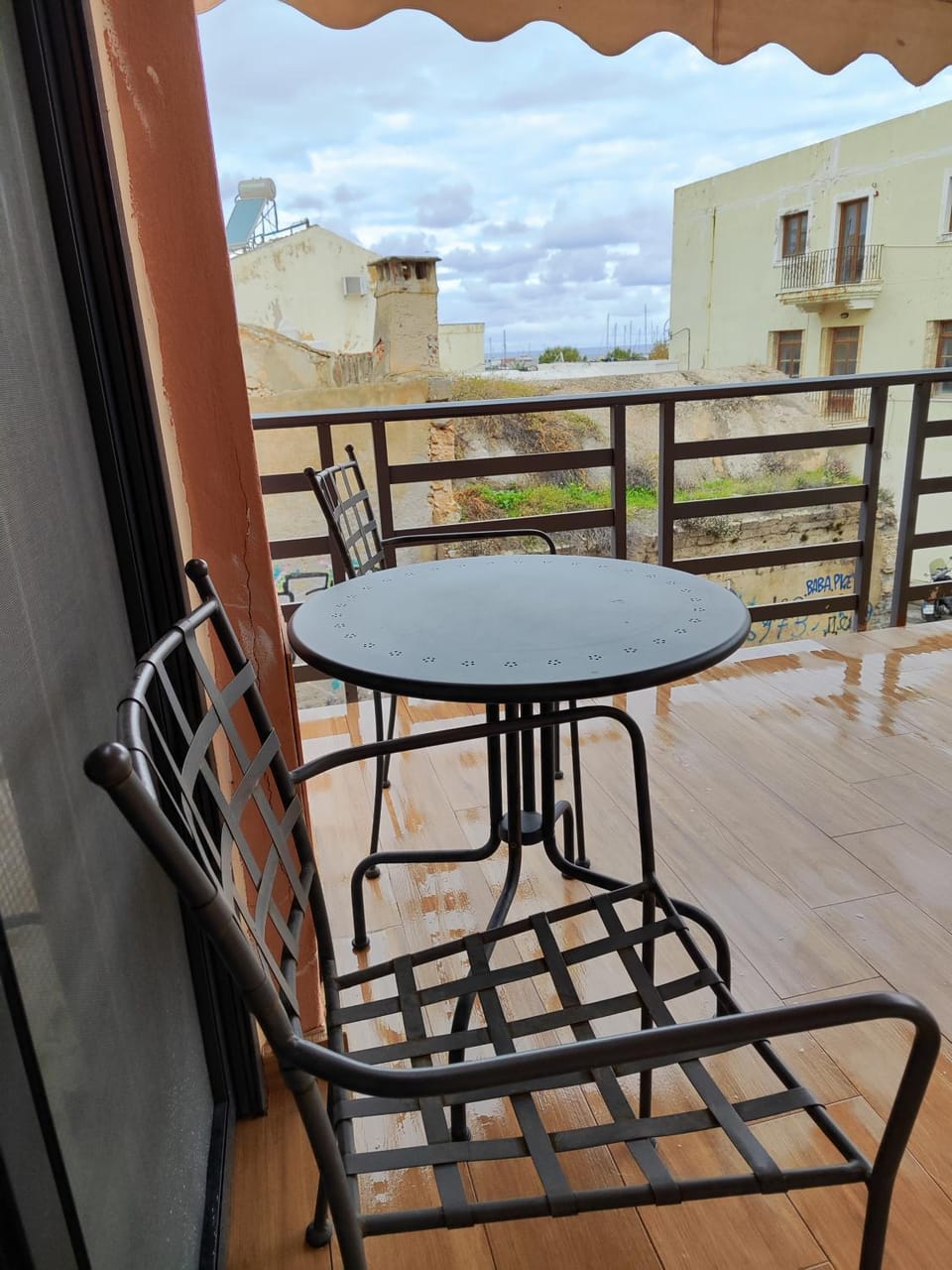 Balcony/Terrace, City view