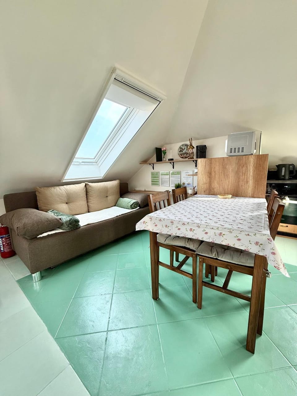 Kitchen or kitchenette, Living room, Dining area