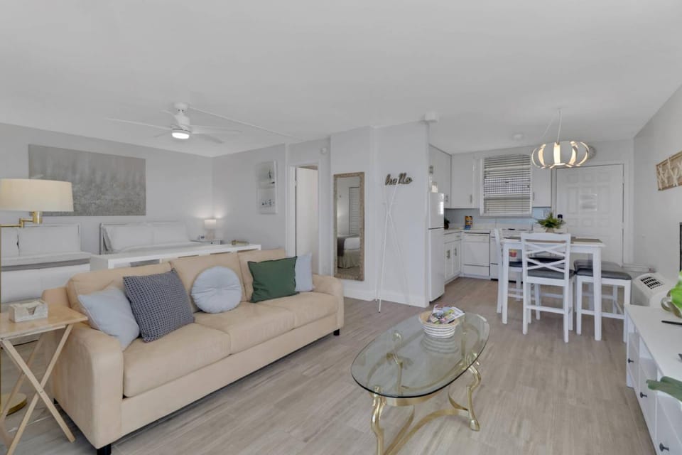 Beach Tennis 5806 House in Bonita Springs
