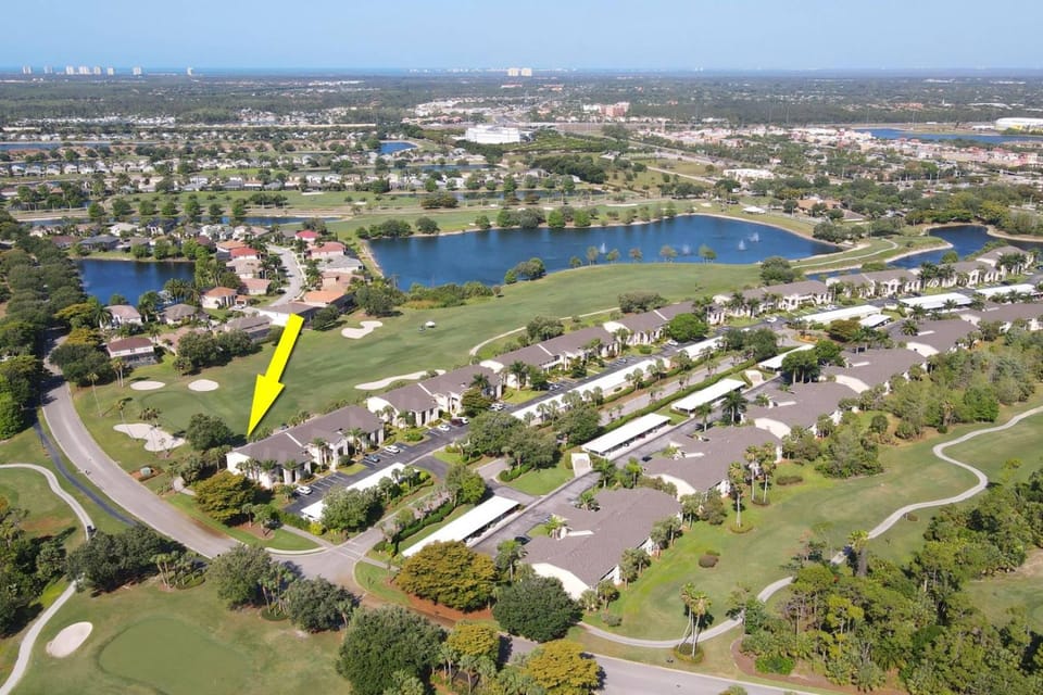 21370 Lancaster Run #1621 House in Estero