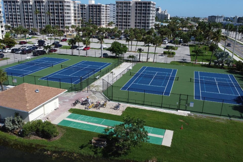 Estero Beach Tennis 807 B House in Estero Island