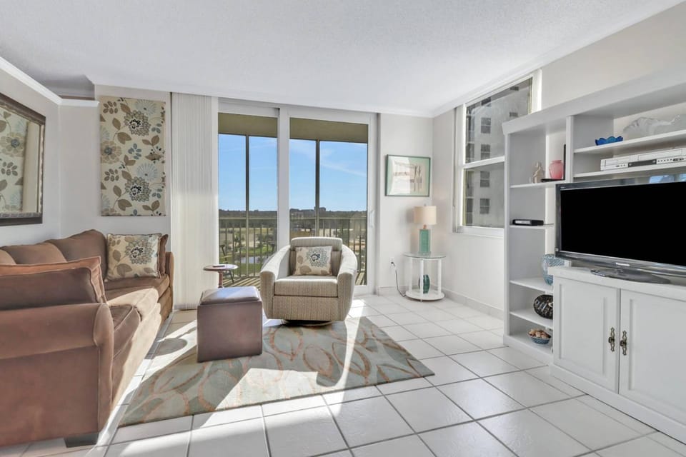 Beach & Tennis 1501 House in Bonita Springs