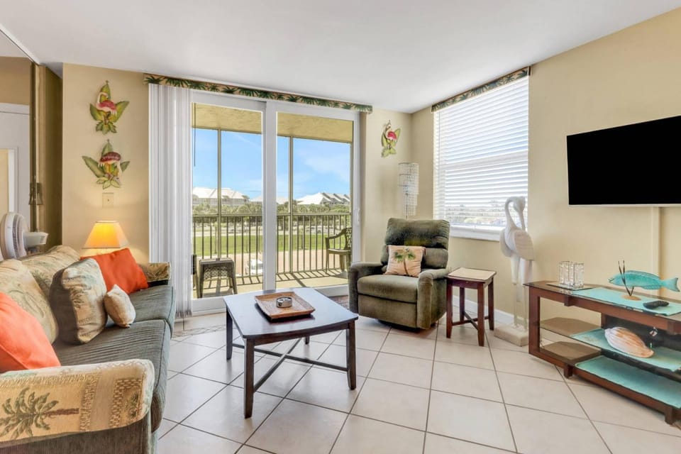 Beach & Tennis 3307 House in Bonita Springs