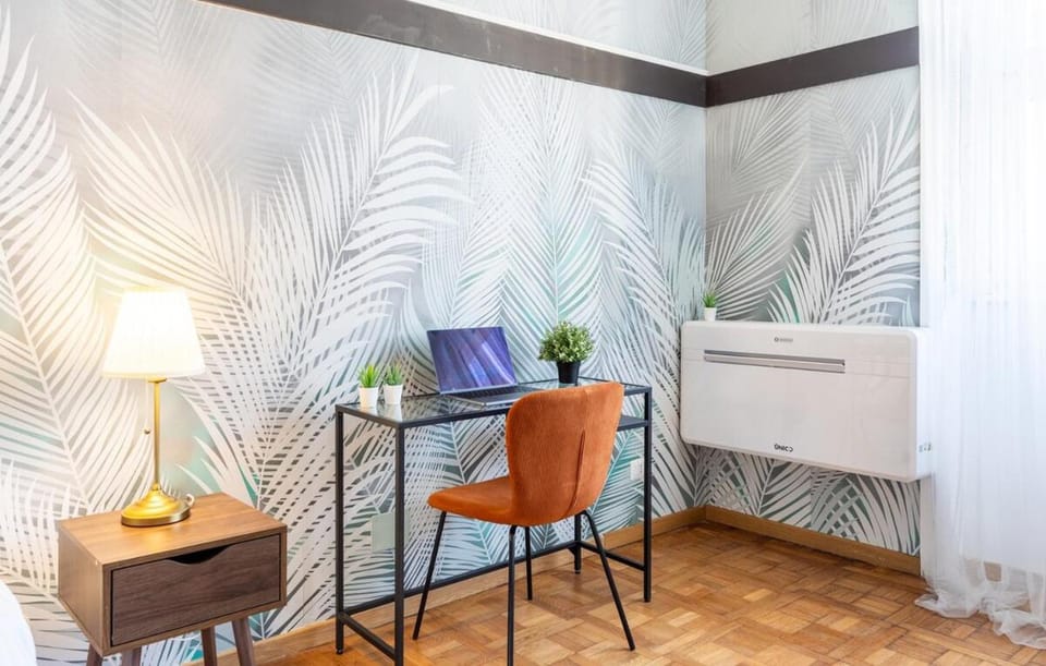 Torre Velasca - Duomo 5 min walk - 2 Bedrooms with 2 Bathrooms Apartment in Milan