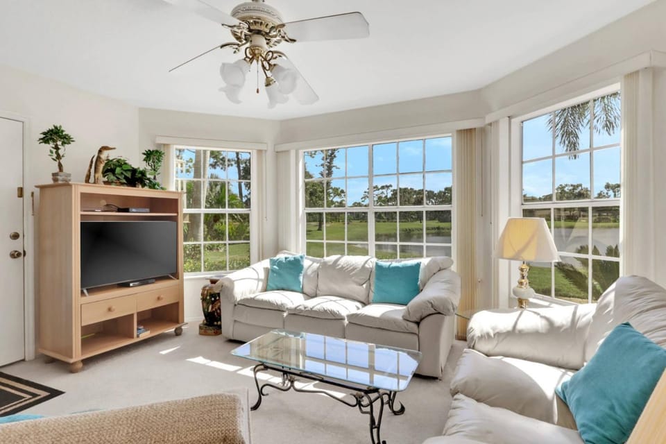 4111 Gunnison Ct #1214 House in Estero