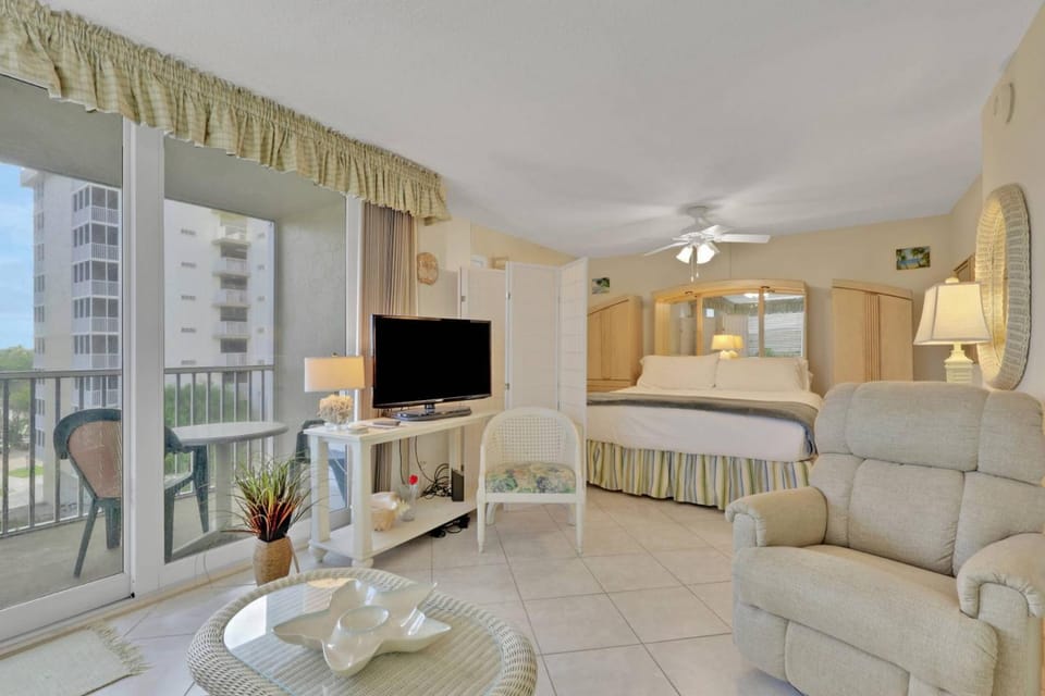 Beach Tennis 4502 House in Bonita Springs
