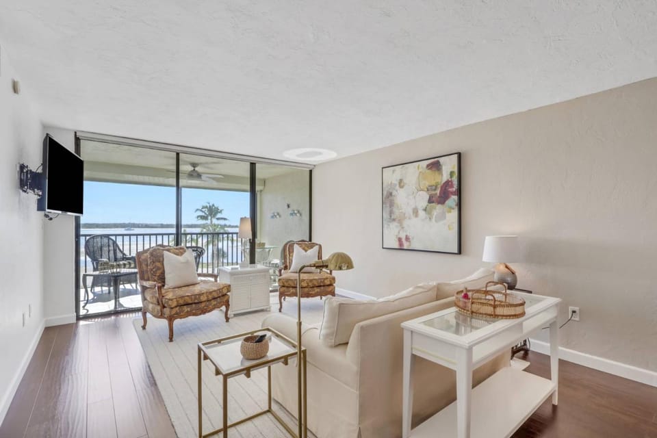 Islands End #202 House in Estero Island