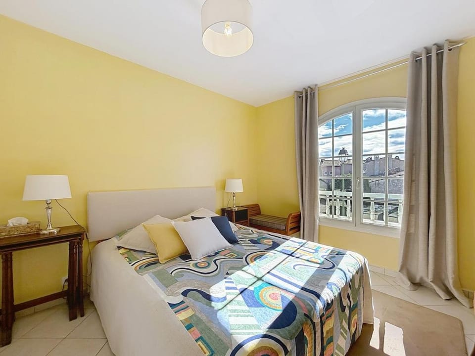 Maison Les Mimosas - Swimming pool, tennis, shops Villa in Cagnes-sur-Mer