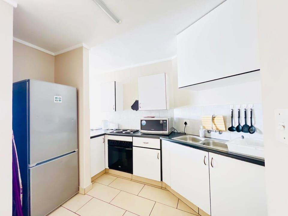 East-End hide out at Menlyn Place Apartment in Pretoria
