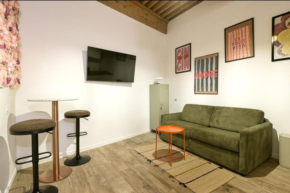 La dolce vita Apartment in Lyon