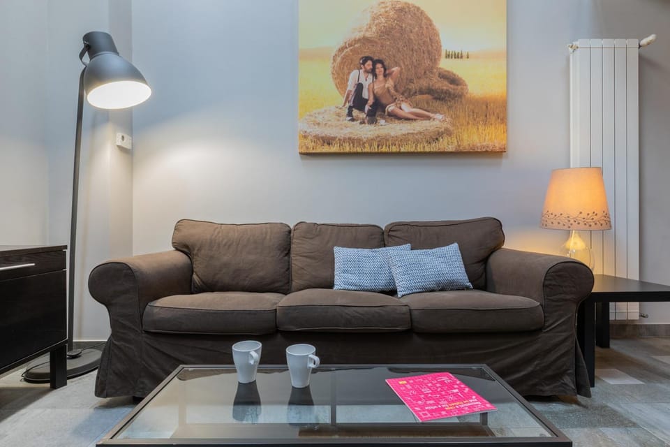 Communal lounge/ TV room, Living room
