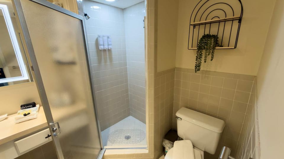 Bathroom, Bath