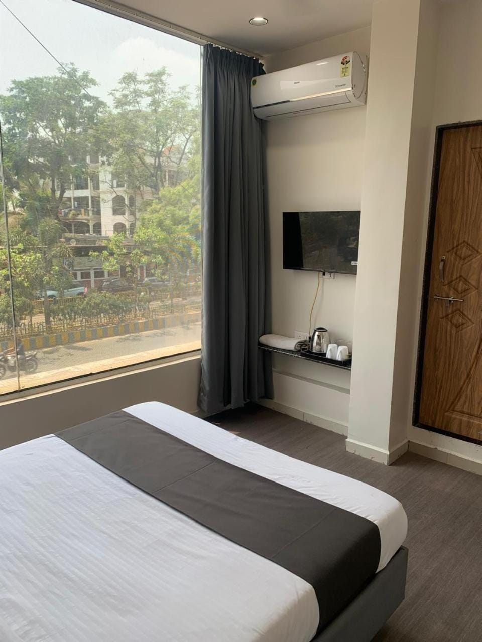 hotel spark Apartment in Gujarat