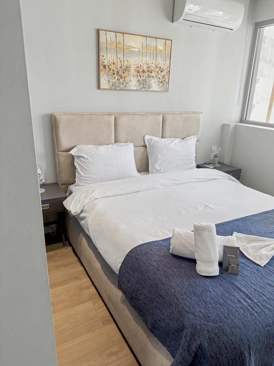 Estia Premium Apartments - Valouritou 25 Big Balcony Apartment in Thessaloniki