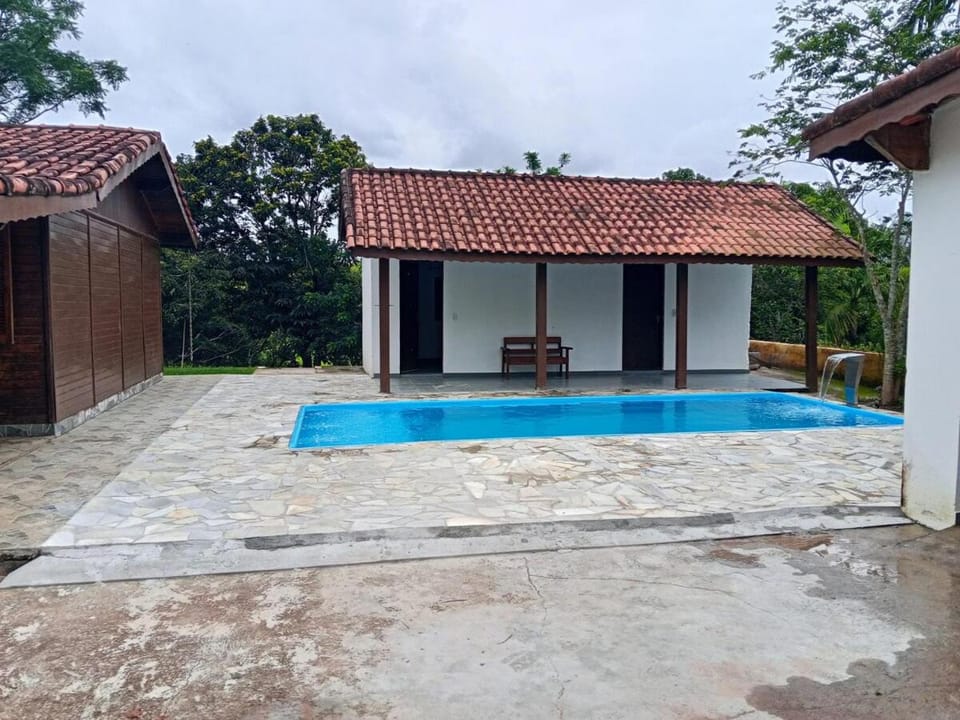 Chacara Casa de Campo Arco-Iris House in State of São Paulo