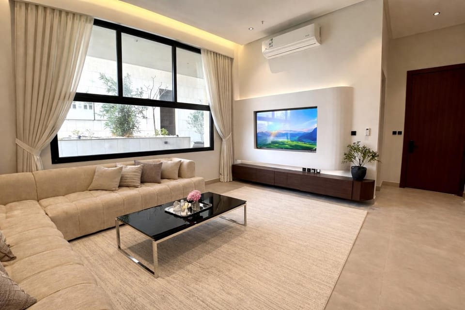 2BR Apt pool Access Apartment in Riyadh