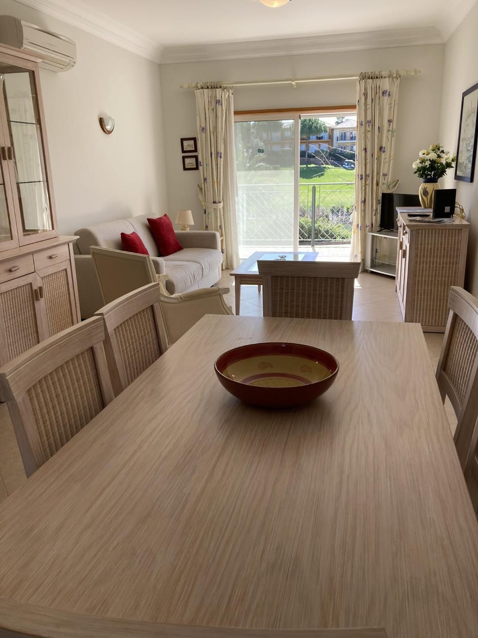 Boavista Lakeview Apartment in Lagos