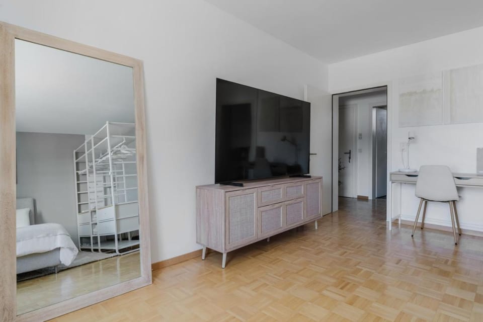 Hazel Suite · Kreis 4 Apartment in Zurich City