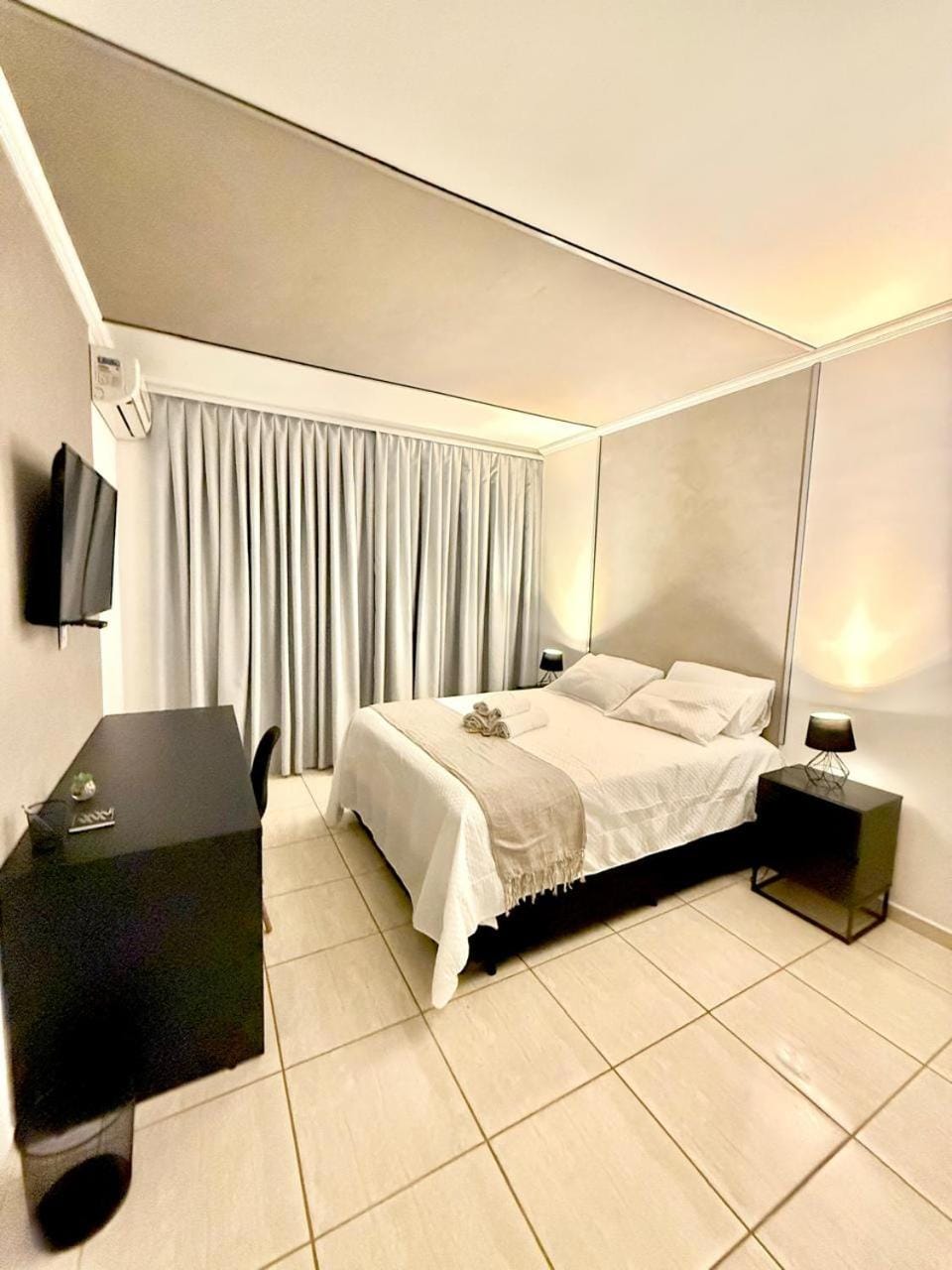 Stúdio Moderno com Garagem Apartment in State of São Paulo