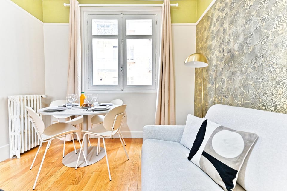 Charmant appartement à Neuilly-sur-Seine Apartment in Levallois-Perret